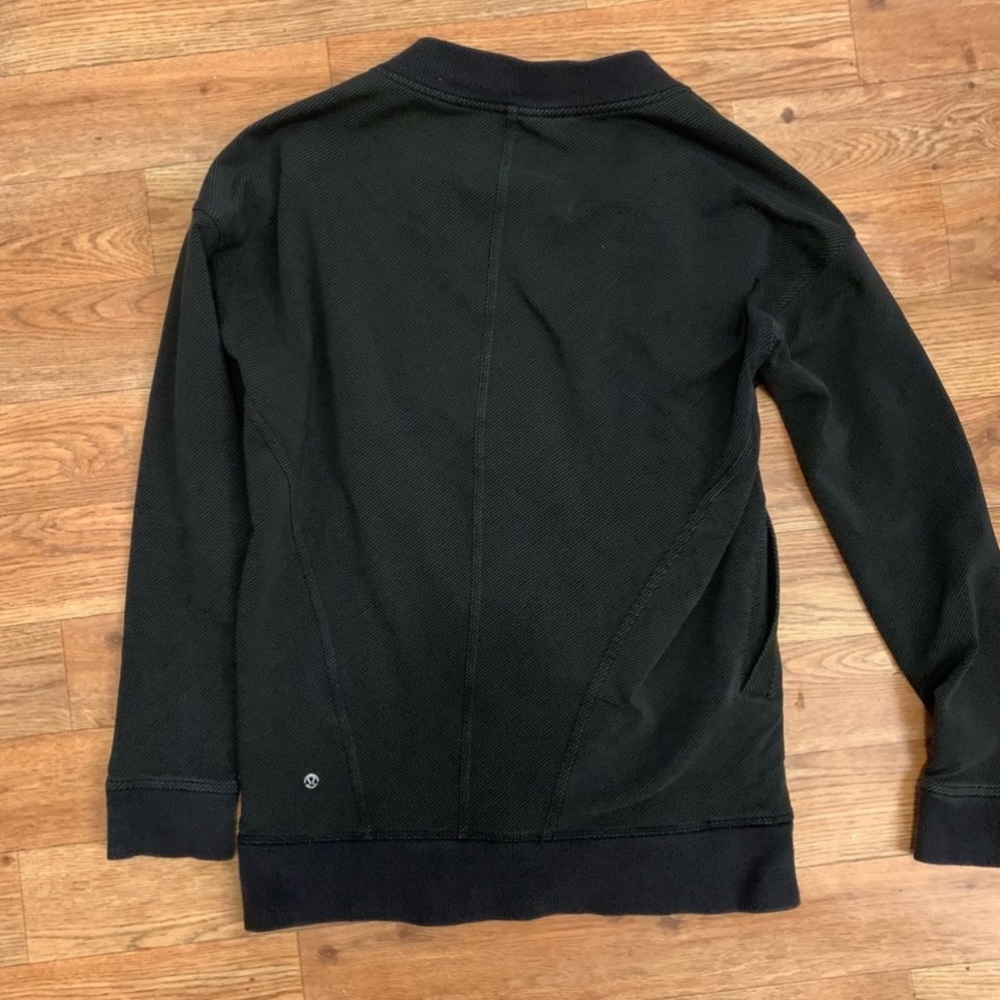 Lululemon jacket - Picture 3 of 8